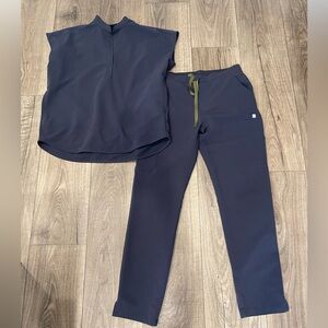 Quiet Navy Figs scrubs. XS top, S bottoms.